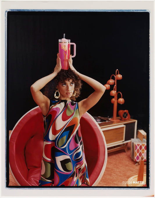 Stanley X Barbie™ ’60s Twist ’N Turn Quencher 40 Oz